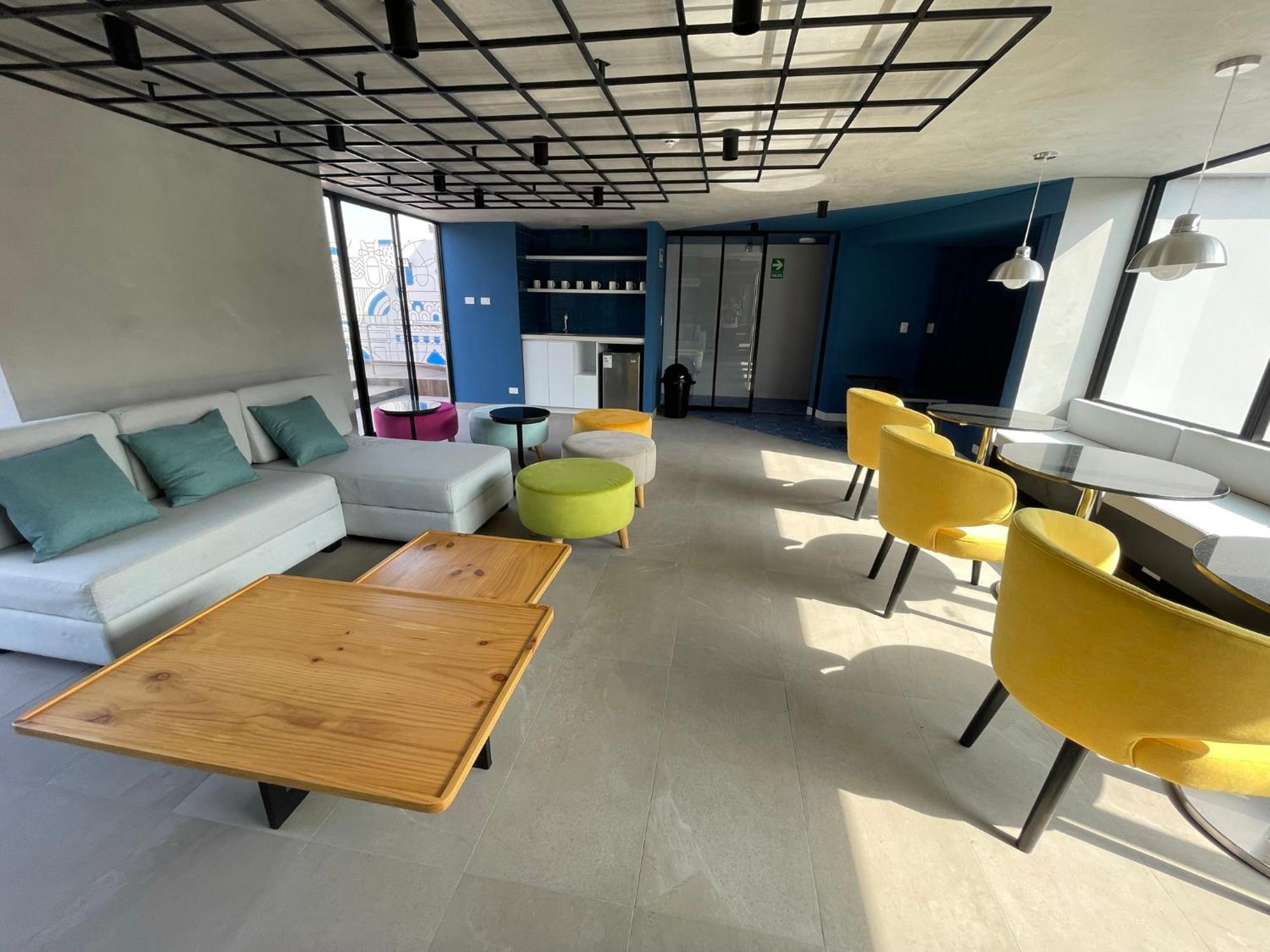 Apartahotel Monterrico Polo Aparts - Cerca A La Embajada De Lima