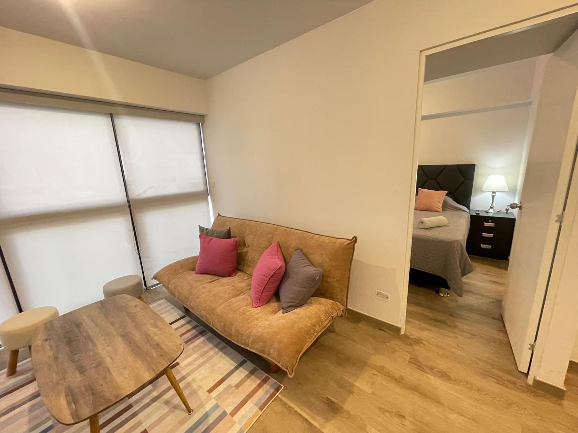 Monterrico Polo Aparts - Cerca A La Embajada De Apartahotel